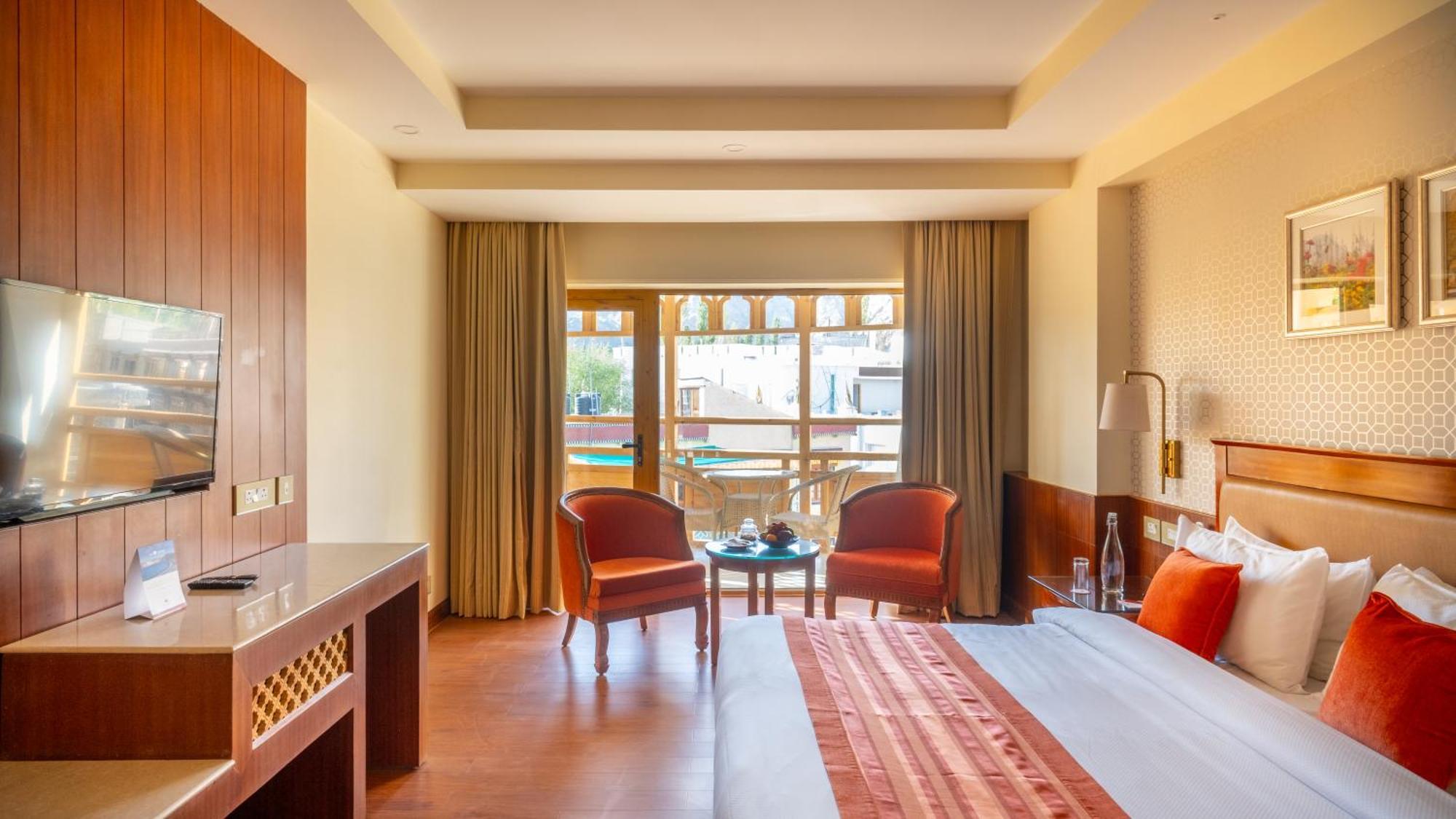 Hotel Dragon ليه المظهر الخارجي الصورة